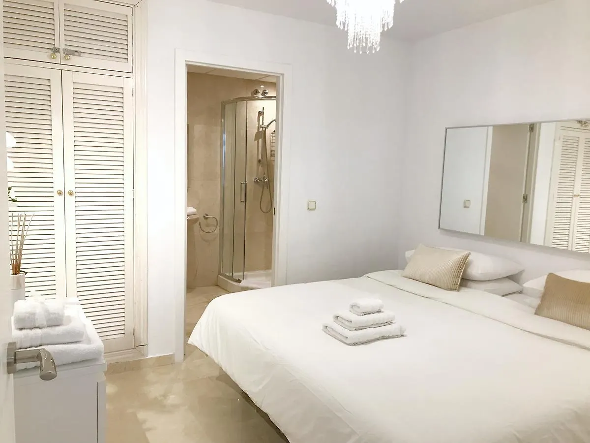 Vivaldi Boutique Suites Jardines Del Mar Marbella
